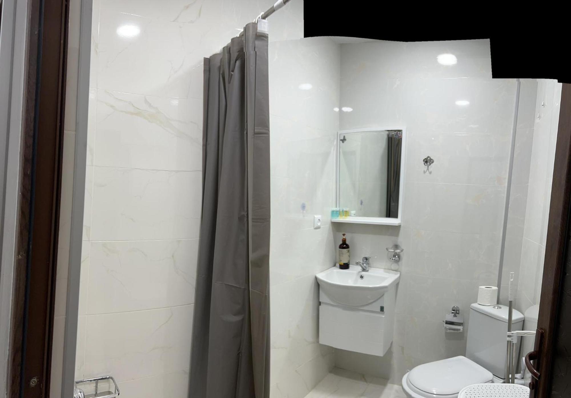 Kutaisi Apartment Bagian luar foto