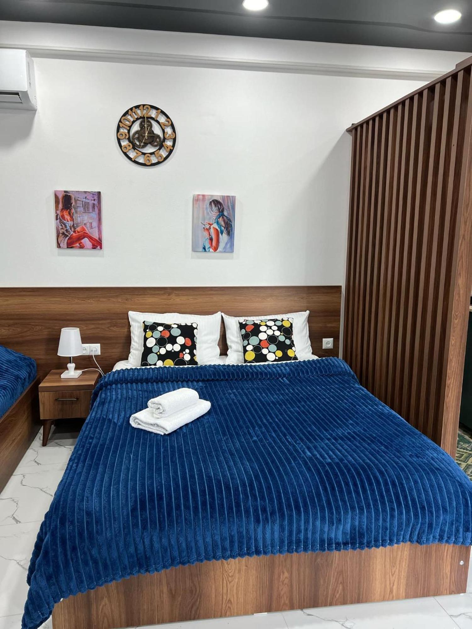 Kutaisi Apartment Bagian luar foto
